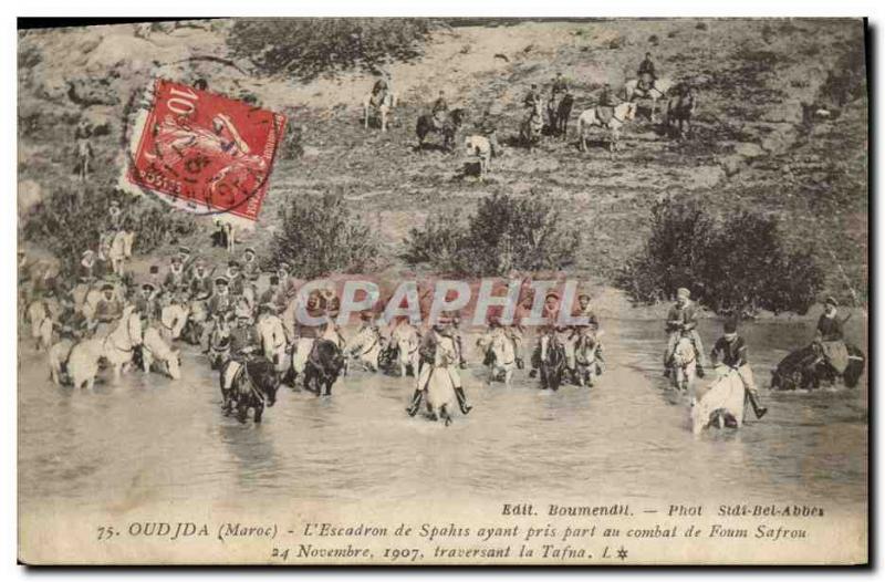 Old Postcard Army Oudjda Morocco L & # 39escadron Spahis who took part in com...