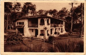 CPA Hossegor Type villa basque cachee dans le foret (1263461)