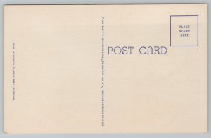 Linen~Rochester MN~Worrell Hospital & Annex~Lawn Park~Vintage Postcard