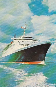 Cunard R M S Queen Elizabeth 2