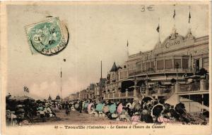 CPA TROUVILLE - Le Casino a l'Heure du Concert (422268)