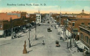 Broadway Looking North Fargo North Dakota C-1910 Postcard 21-2170