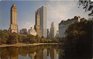 New York City~Central Park Scene~5th Avenue Motels & General Motors Building~60s