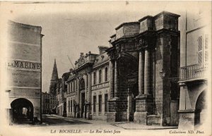 CPA La ROCHELLE La Rue St-JEAN (666764)