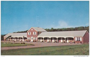 The Green Mountaineer Motel, WHITE RIVER, Vermont, 40-60's