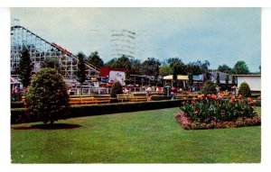 OH - Cincinnati. Coney Island Amusement Park, Roller Coaster, Mall Scene