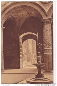 Cortile Del Palazzo Vecchio, Fontana Del Verrocchio, Firenze (Tuscany), Italy...