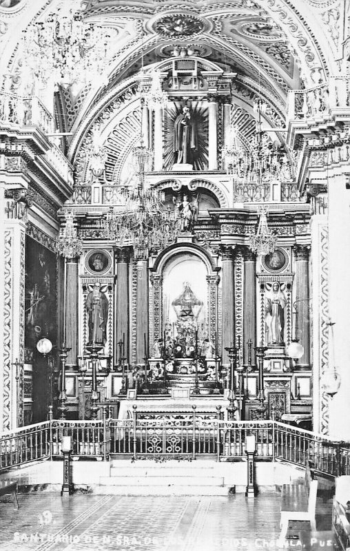 NAUCALPAN MEXICO~BASILICA LOS REMEDIOS SANTUARIA INTERIOR~REAL PHOTO POSTCARD