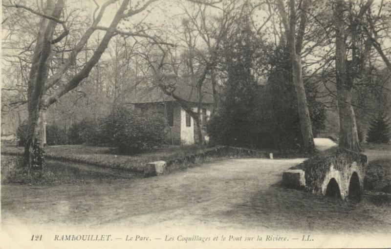 france, RAMBOUILLET, Le Parc, Les Coquillages et Pont sur la Riviere (1910s) LL