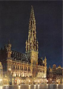 B82989 grand place hotel de ville  bruxelles   belgium