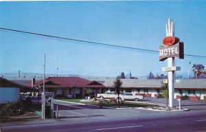 Sands Motel Hwy 101 San Jose California Bell Telephone Booth in Front