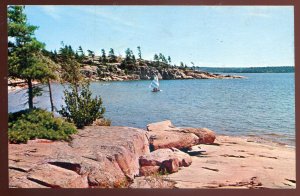 h2502 - HONEY HARBOR Ontario Postcard 1960s Scenic View