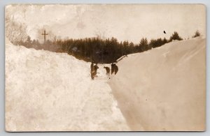 RPPC Maine Snowstorm Men Shoveling Real Photo Postcard H27