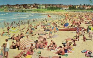 australia, Beach Scene, Bathing Suits (1960s) Frank Hurley Sands Postcard