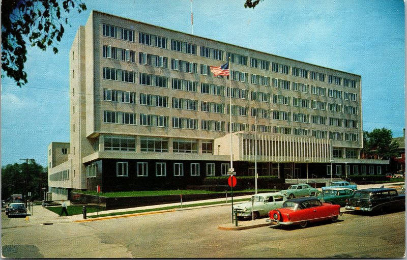 Vtg 1950s Dane County Court House Old Cars Madison Wisconsin WI Unused Postcard