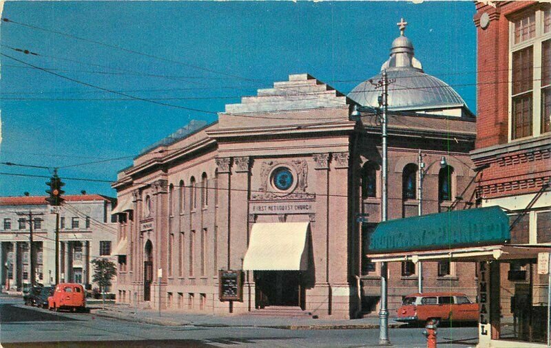Beaumont Texas First Methodist Church 1950s Edwards Colorpicture Postcard 21-685