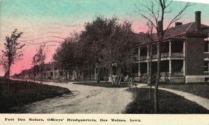 Vintage Postcard 1913 Fort Des Moines Officers Headquarters Des Moines Iowa IA