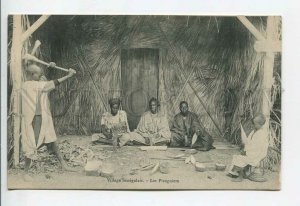 438863 FRENCH Senegal village preparing lunch kids Piroguiers Vintage postcard