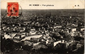 CPA Languedoc-R. Gard NIMES Vue générale (982336)