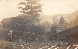 J59/ Interesting RPPC Postcard c1910 Railroad Wreck Disaster People 33