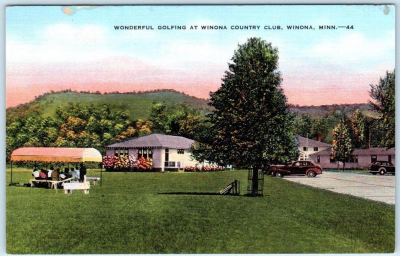 WINONA, Minnesota  MN   Golfing at WINONA COUNTRY CLUB  c1940s Linen   Postcard
