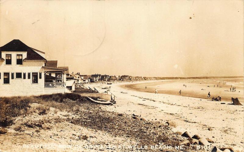 Row of Cottages & Beach Wells Beach Maine Real Photo Postcard