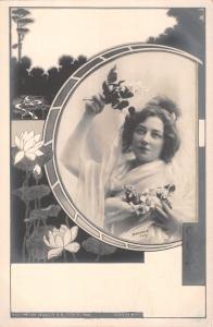 US2492 Lady in Dress Woman reutlinger Flower Paris Postcard art nouveau fantasy