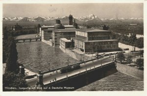 Germany München Isarpartie mit Blick auf Deutsche Museum Munich RPPC 03.79