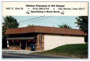 c1960's Ellefson Pharmacy & Gift Shoppe Des Moines Iowa IA Vintage Postcard 