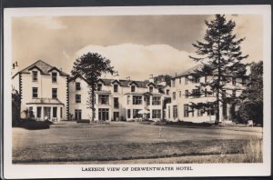 Cumbria Postcard - Lakeside View of Derwentwater Hotel    RS11753
