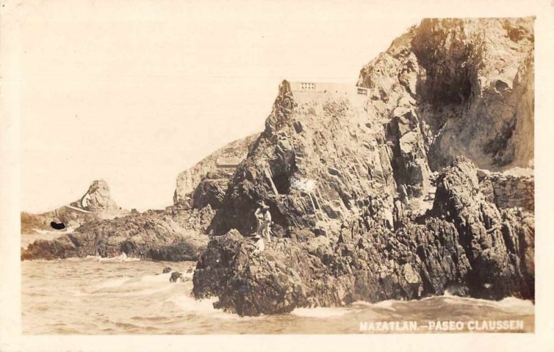 Mazatlan Mexico Paseo Claussen Scenic View Real Photo Postcard JJ649800 