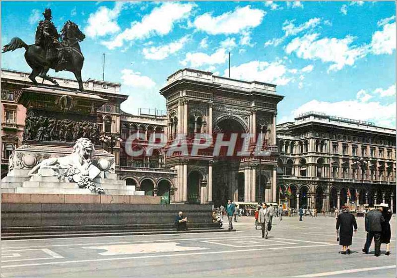 Modern Postcard Milano Square Dome Monument Vittorio Emmanuel and Gallery