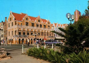 VINTAGE CONTINENTAL SIZE POSTCARD 1980s STREET SCENE PUNDA CURACAO NETH ANTILLES