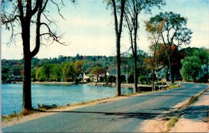 New Hampshire, Lake Winnipesaukee - Water Landscape - [NH-319]