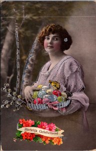 Victorian Lady Vintage Postcard C003