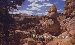 Saddle Horse Trail - Bryce Canyon National Park, Utah UT  