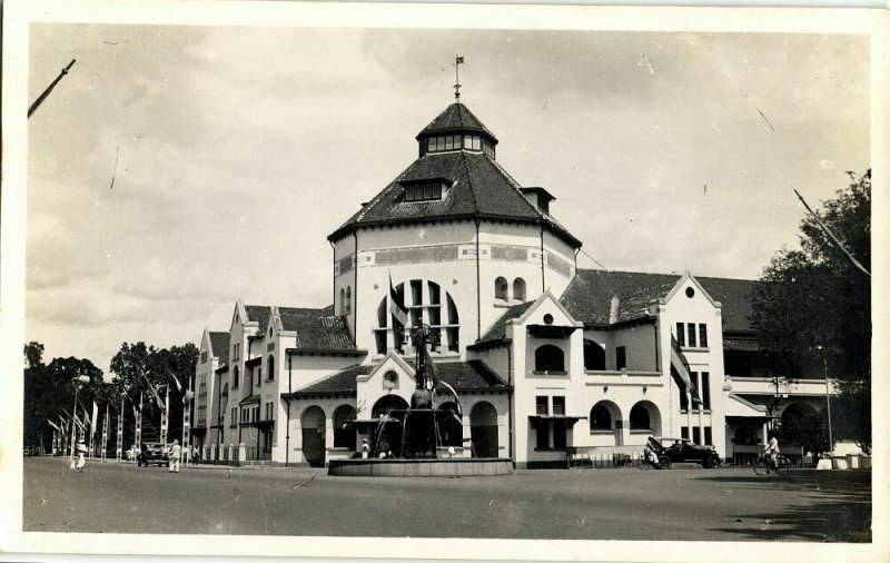 indonesia, SUMATRA MEDAN, Post Office (1920s) Yicks & Co. RPPC Postcard