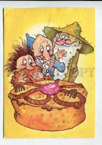 429385 ESTONIA gnomes near the pie 1995 year RPPC Mixi advertising label