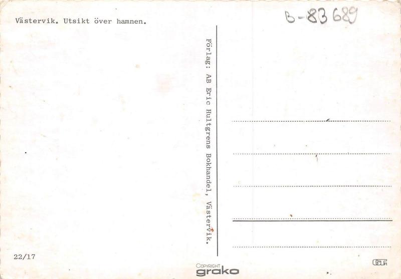 B83689 vastervik utsikt over hamnen sweden