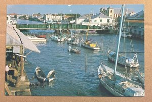 POSTCARD - 1993 USED - HAUL OVER CREEK, BELIZE CITY