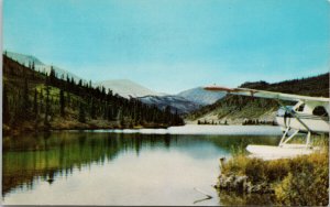 Summit Lake BC Mile 392 Alaska Highway Float Plane Airplane Aviation Postcard G1