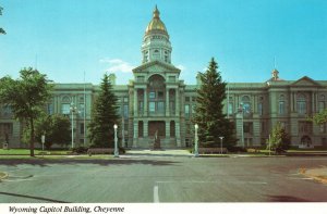 Vintage Postcard Wyoming Capital Building Cheyenne Capital City