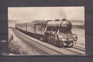 GREAT BRITAIN, LNER  QUEEN OF SCOTS , TRAIN, MERRY HAMPTON, c1930 ppc., unused