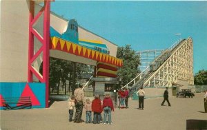 Illinois Chicago 1950s Amusement Roller Coaster Riverview Postcard 22-3259