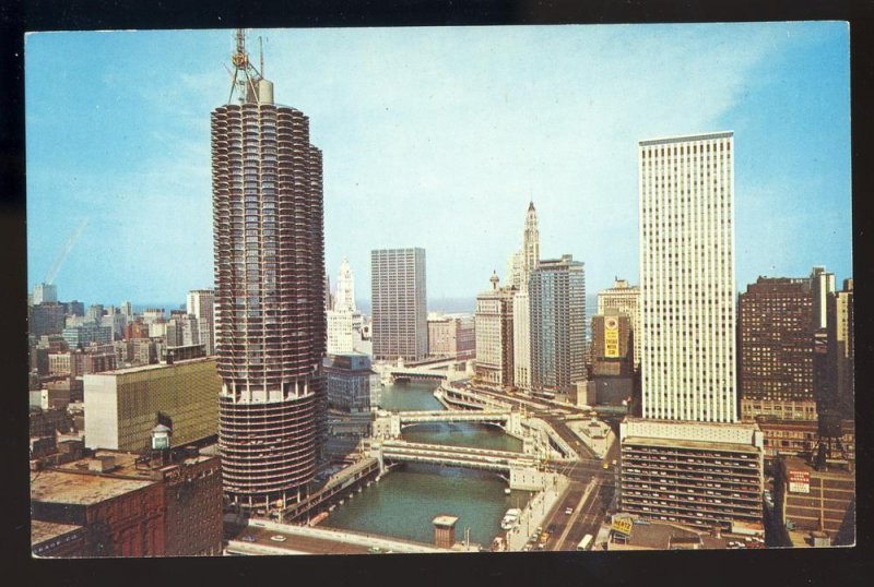 Chicago,Illinois/IL Postcard, Chicago River & Skyline