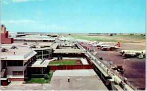 DENVER, CO Colorado    STAPLETON  AIRFIELD    c1950s    Postcard