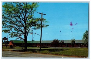 c1960 Cedar Motel Exterior View Building Avon New York Vintage Antique Postcard