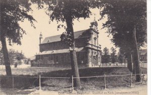 Belgium Gent Klein Begijnhof Voorhof en Kerk