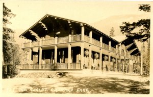 Canada - British Columbia. Emerald Lake, The Chalet.    *RPPC