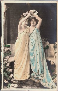 L'Ecole Des Graces Opera H.Manuel Glamour Vintage RPPC C159